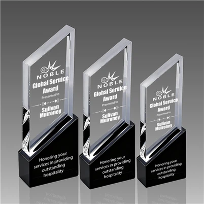 Nneɛma foforo a wɔayɛ ho mfonini a wɔakyerɛw so ahwehwɛ nkonimbo .